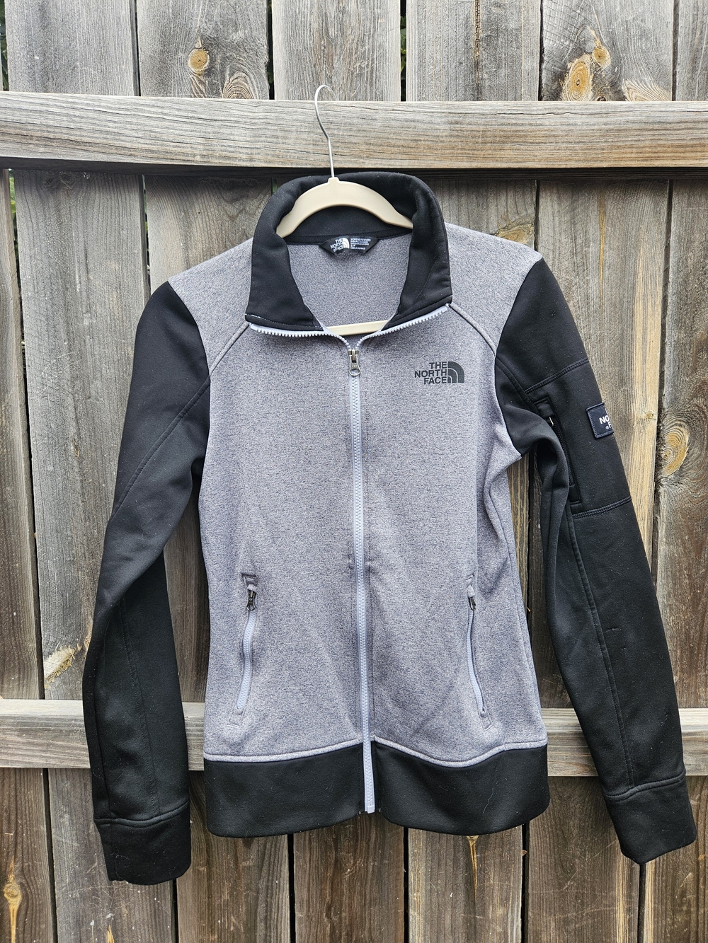 North Face Zip Up Jacket Sweatshirt Women's Small Fleece Lined Fitted Athletic